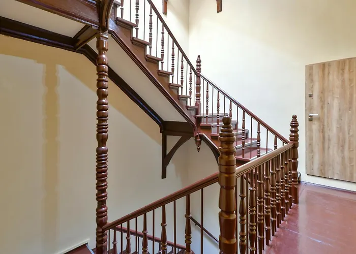 Oysters & Bubbles Gastro Rynek Square 波兹南