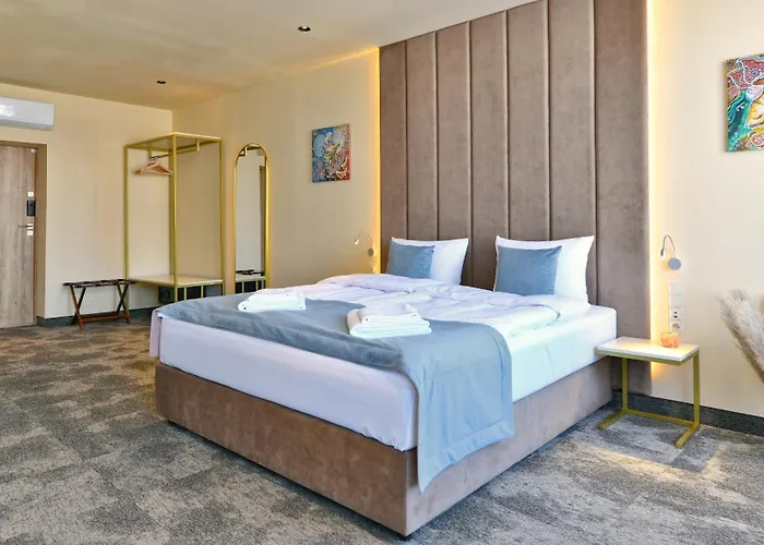 Oysters & Bubbles Gastro Rynek Square 3*