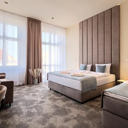 מלון דירות Oysters & Bubbles Gastro Rynek Square