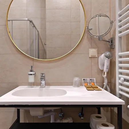 アパートホテル Oysters & Bubbles Gastro Rynek Square 3*