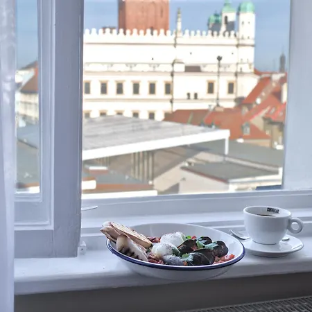 Oysters & Bubbles Gastro Rynek Square ポズナン