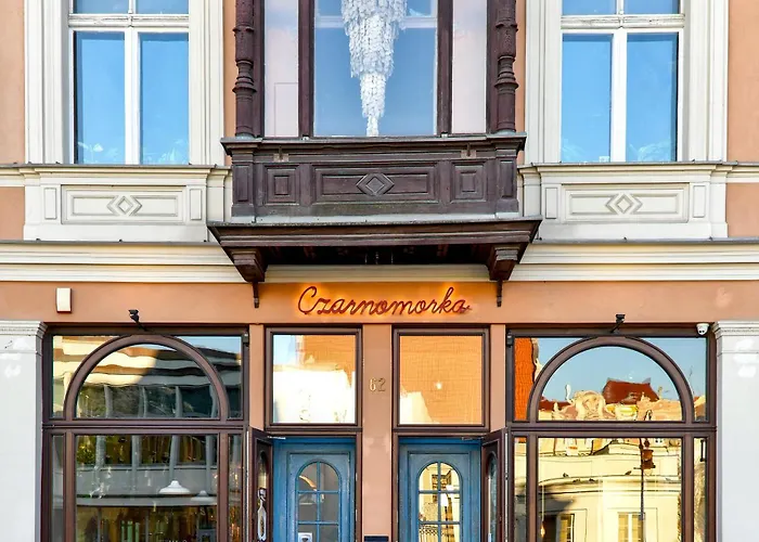 Oysters & Bubbles Gastro Rynek Square 3*